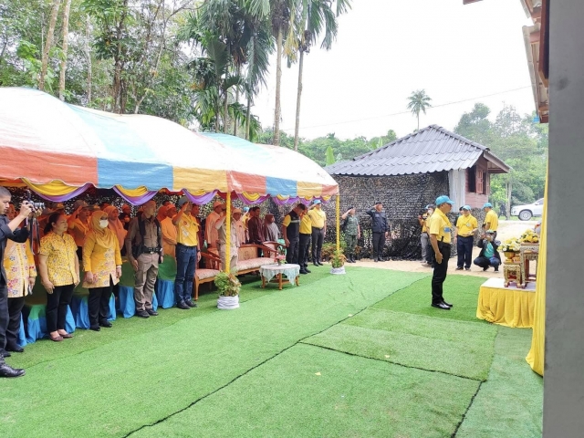 ส่งมอบที่พักอาศัยให้กับประชาชนโครงการบ้านปันสุข
