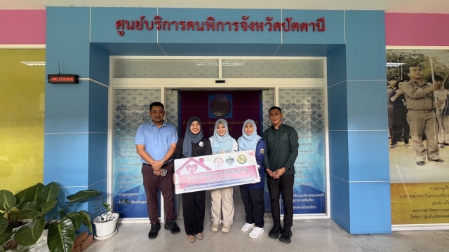 คำสั่งรับเช็คและลงนามในบันทึกข้อตกลงการรับเงินอุดหนุนฯเข้ารับมอบเช็ค